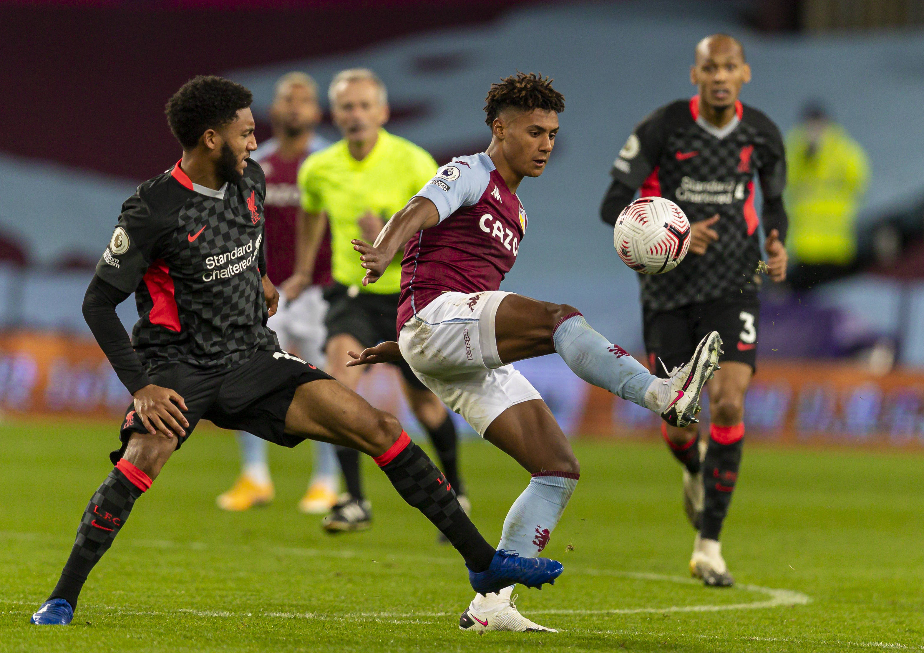 得愈发错综 得愈发错综